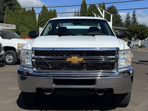 Used 2013 Chevrolet Silverado 2500 W/T AWD/4WD image 6