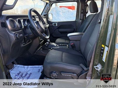 Used 2022 Jeep Gladiator Willys image 11