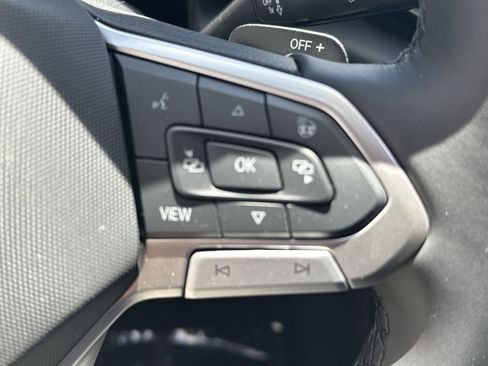 New 2026 Volkswagen Atlas Cross Sport SEL Premium R-Line AWD/4WD image 22