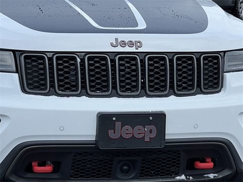 Used 2019 Jeep Grand Cherokee Trailhawk w/ Trailhawk Luxury Group image 47
