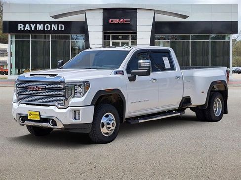 Used 2020 GMC Sierra 3500 Denali w/ Denali Ultimate Package image 3