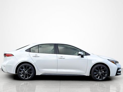 New 2026 Toyota Corolla SE image 6