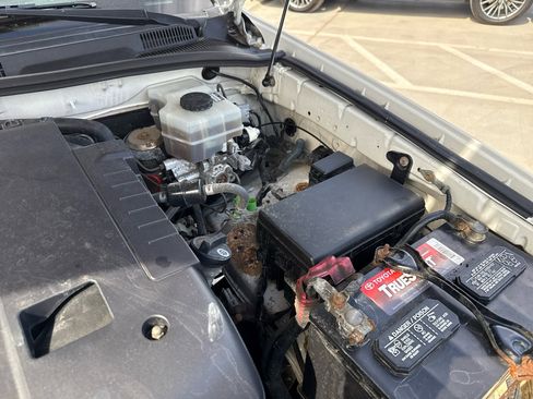 Used 2004 Toyota 4Runner SR5 image 22