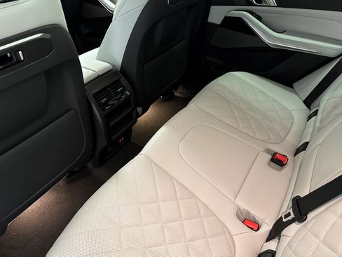 New 2026 BMW X5 sDrive40i w/ M Sport Package RWD image 21