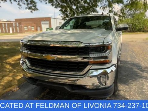 Certified 2019 Chevrolet Silverado 1500 LT w/ All Star Edition AWD/4WD image 3