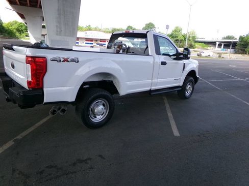 Used 2017 Ford F350 XL w/ Power Equipment Group AWD/4WD image 6