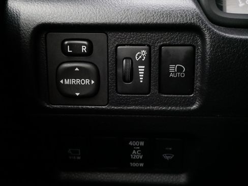 Certified 2022 Toyota 4Runner SR5 Premium w/ Moonroof Package image 27