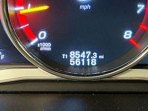 Used 2016 Volvo XC60 T6 w/ Proximity Package AWD/4WD image 16