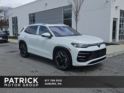 New 2026 Volkswagen Tiguan SEL R-Line