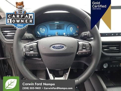 Certified 2024 Ford Escape Platinum image 16