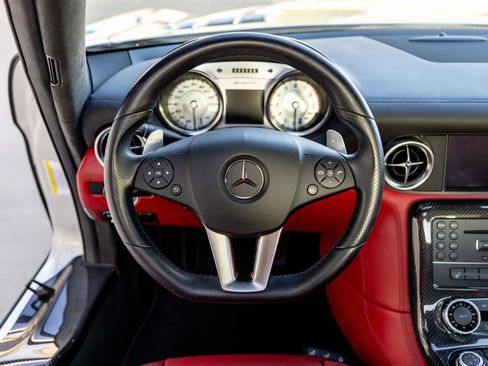 Used 2012 Mercedes-Benz SLS AMG AMG Coupe 2D image 19