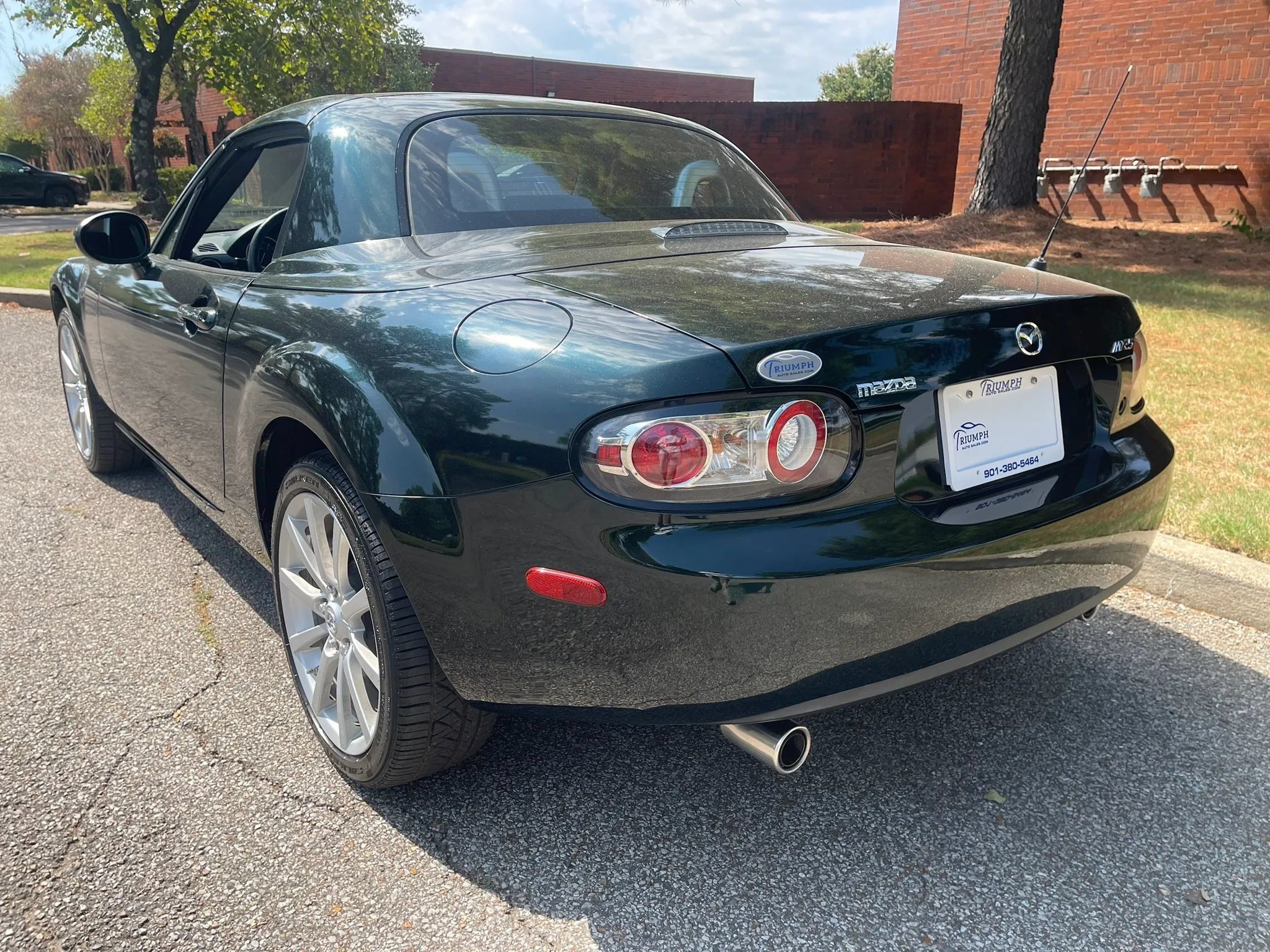 Used 2008 MAZDA MX-5 Miata Grand Touring w/ Premium Pkg RWD image 5