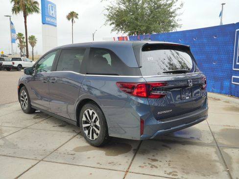 New 2026 Honda Odyssey EX-L image 9