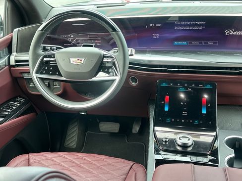 New 2026 Cadillac Escalade ESV Sport w/ LPO, ONYX Package AWD/4WD image 20