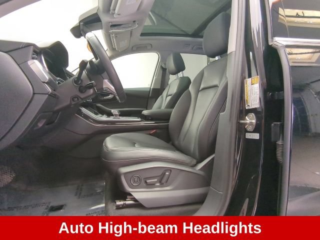 Used 2023 Audi Q7 3.0T Premium Plus w/ Premium Plus Package AWD/4WD image 12
