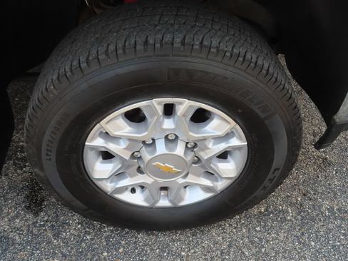 Used 2021 Chevrolet Silverado 3500 W/T w/ WT Convenience Package AWD/4WD image 12