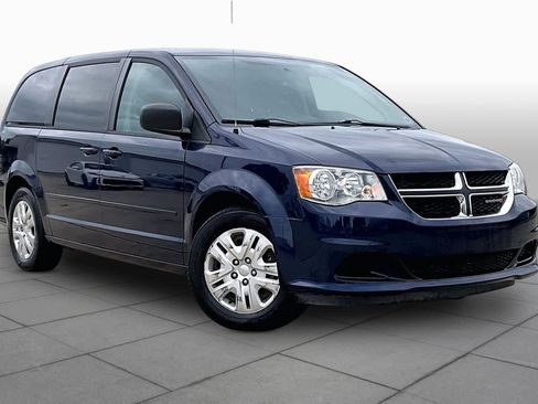 Used 2017 Dodge Grand Caravan SE w/ Power Window Group FWD image 3