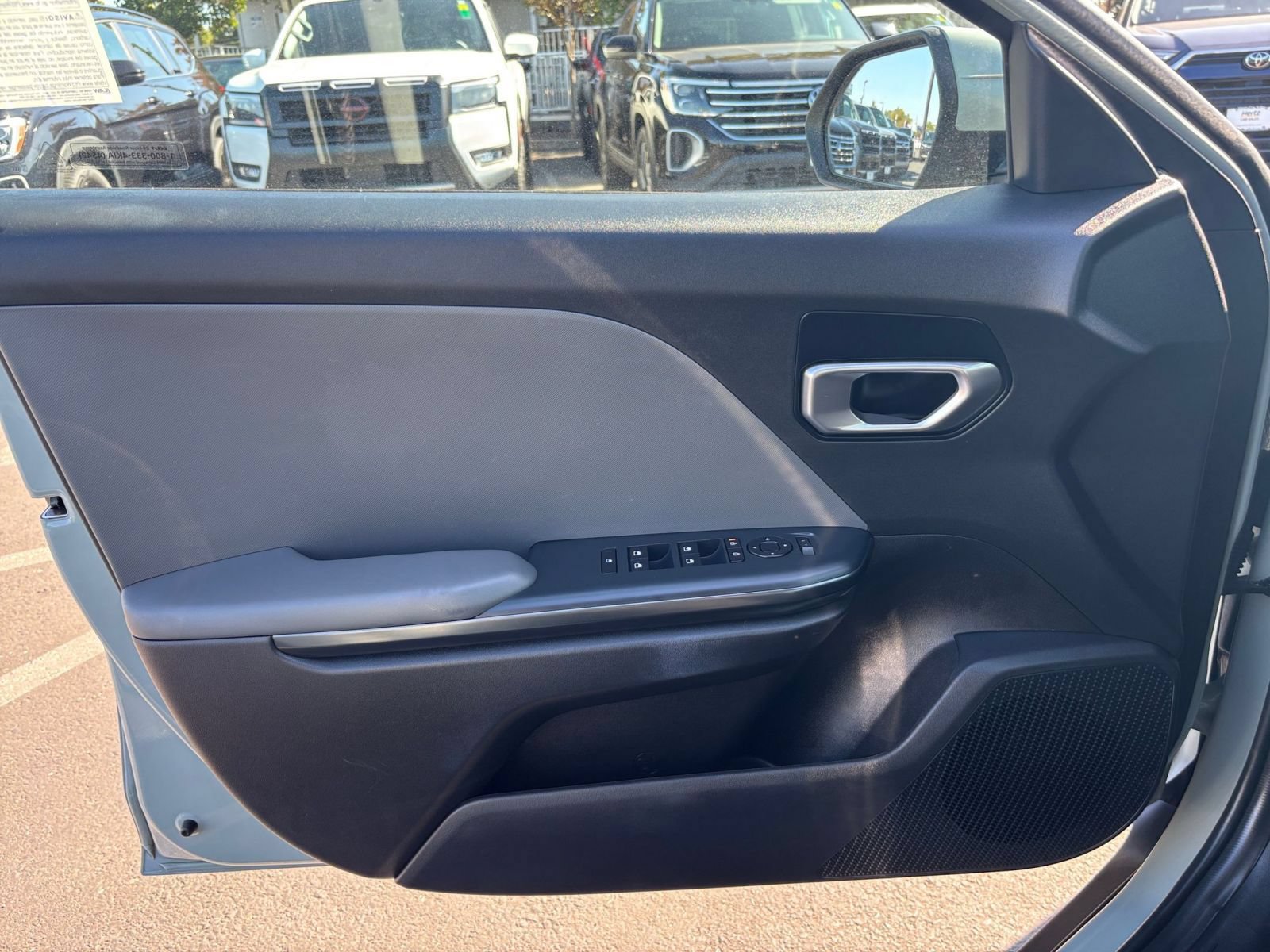 Used 2025 Kia K4 FWD image 18