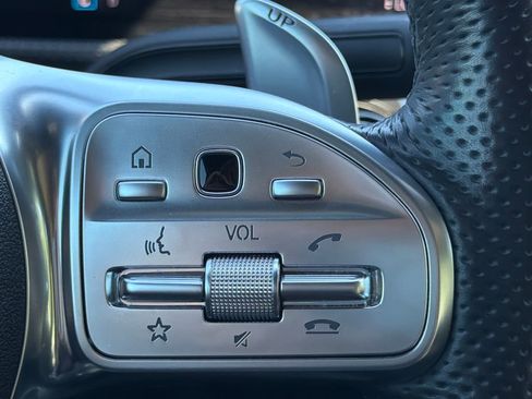 Certified 2021 Mercedes-Benz A 35 AMG 4MATIC image 21