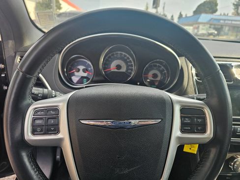 Used 2014 Chrysler 200 Limited w/ Sun/Sound Group image 12