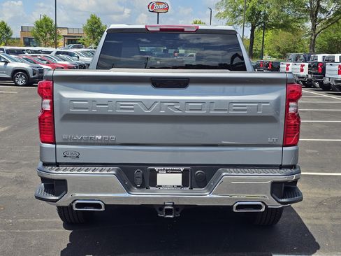 Used 2026 Chevrolet Silverado 1500 LT AWD/4WD image 11