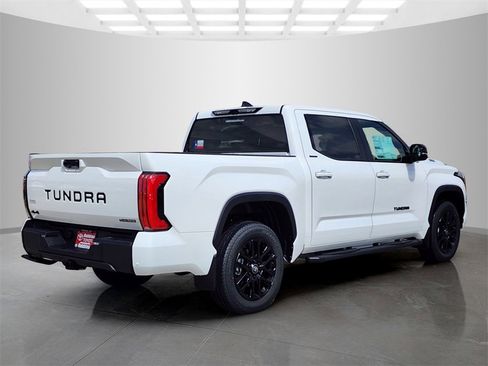 New 2025 Toyota Tundra Limited image 3