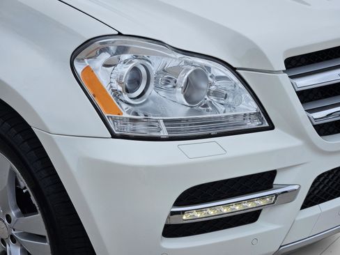 Used 2012 Mercedes-Benz GL 450 GL450 4MATIC image 29