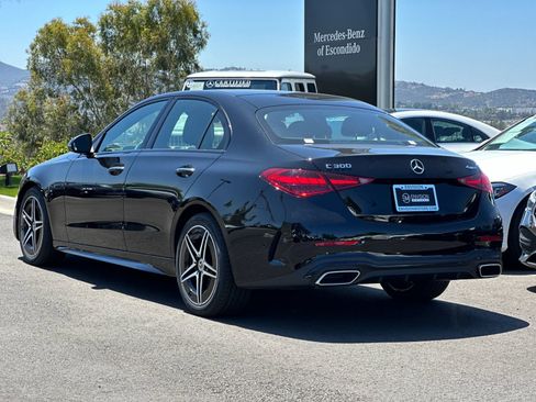 Used 2025 Mercedes-Benz C 300 4MATIC Sedan image 5