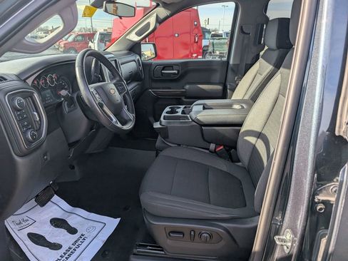 Used 2021 Chevrolet Silverado 1500 LT image 14