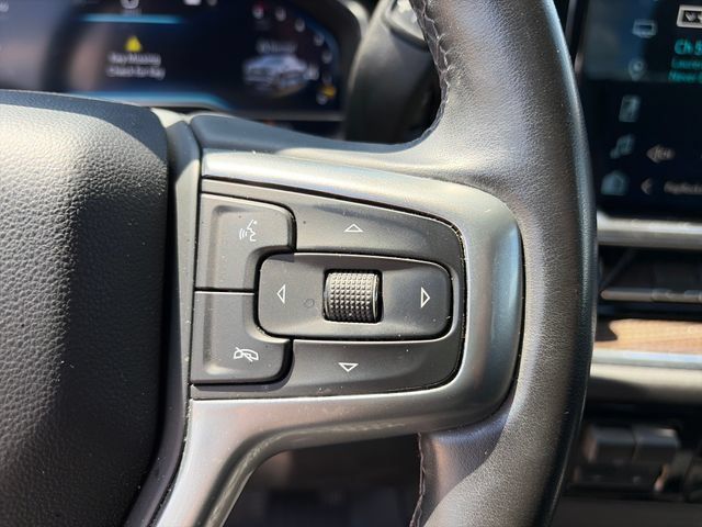 Used 2023 Chevrolet Silverado 1500 RST AWD/4WD image 14