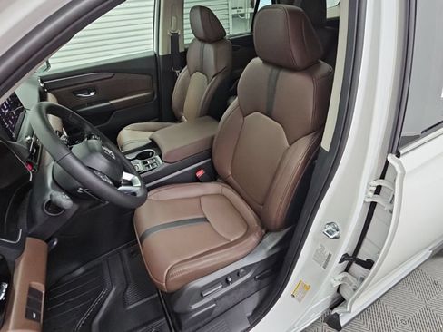 New 2026 Honda Pilot Touring image 29