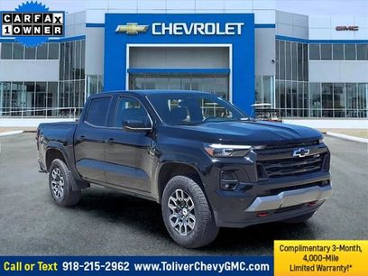 Used 2024 Chevrolet Colorado Z71 w/ Z71 Convenience Package 2