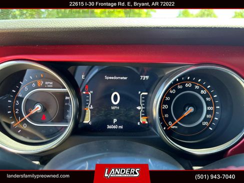 Used 2023 Jeep Gladiator Rubicon w/ Cold Weather Group AWD/4WD image 30