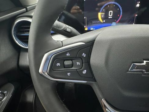 Used 2026 Chevrolet Trax LT w/ Driver Confidence Package FWD image 11