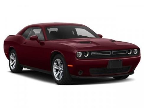 Used 2021 Dodge Challenger SXT image 9