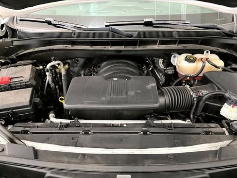Used 2023 Chevrolet Tahoe RST w/ Luxury Package RWD image 11