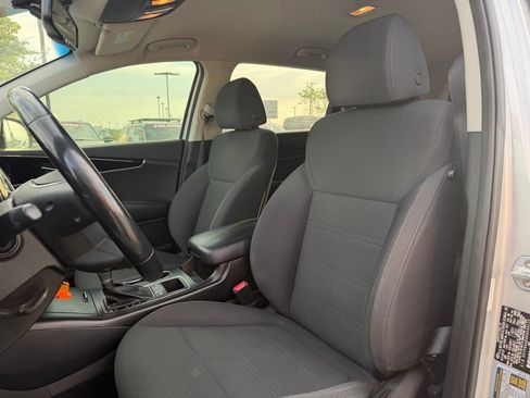 Used 2019 Kia Sorento FWD V6 w/ Option Group 020 image 10