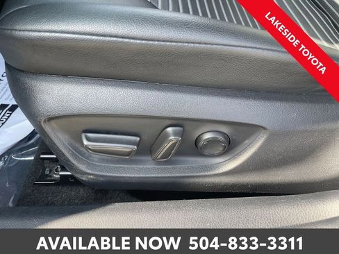 Used 2023 Toyota Camry SE image 23