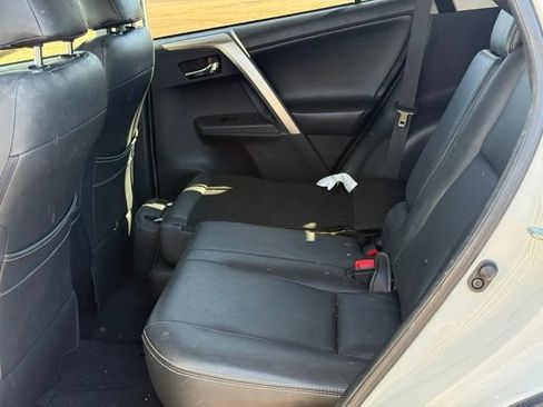 Used 2014 Toyota RAV4 XLE FWD image 12