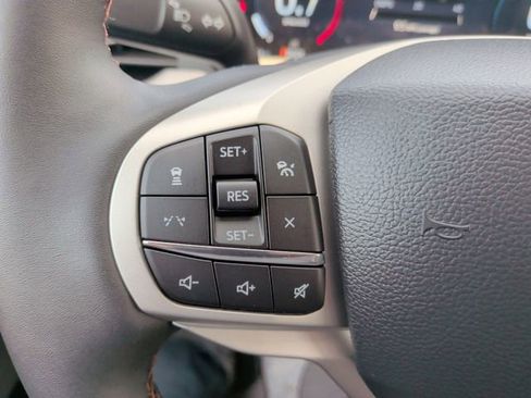 New 2026 Ford Explorer Active w/ Active Comfort Package image 28