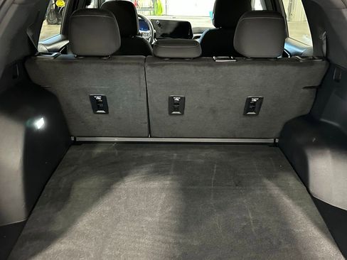 Used 2025 Chevrolet Equinox LT image 28