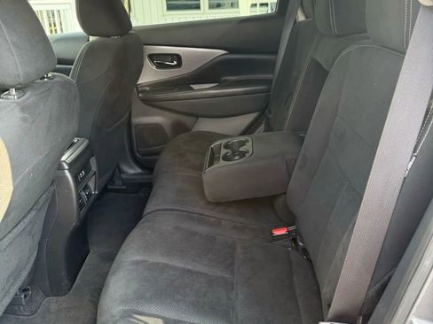 Used 2019 Nissan Murano SV image 29