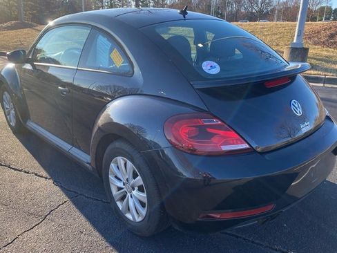 Used 2018 Volkswagen Beetle 2.0T S image 3