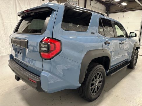 Used 2025 Toyota 4Runner SR5 image 7