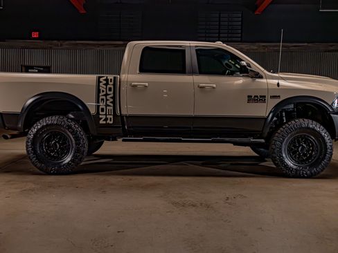 Used 2018 RAM 2500 Power Wagon AWD/4WD image 11