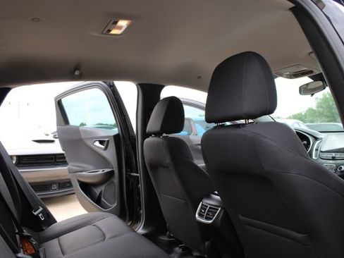 Used 2023 Chevrolet Malibu LT FWD image 42