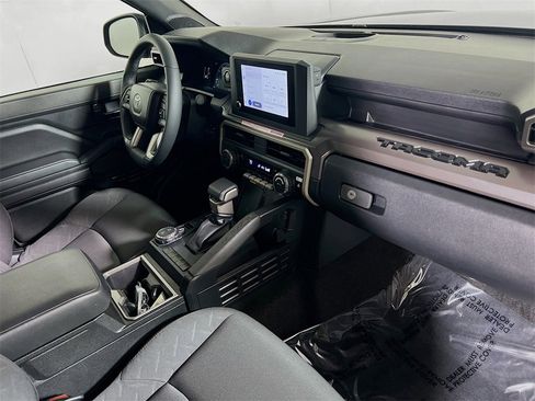 Certified 2024 Toyota Tacoma SR5 image 26