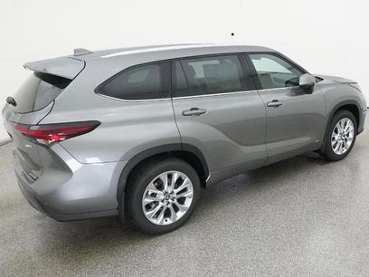 New 2026 Toyota Highlander Limited