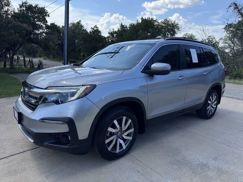 Used 2019 Honda Pilot EX image 7