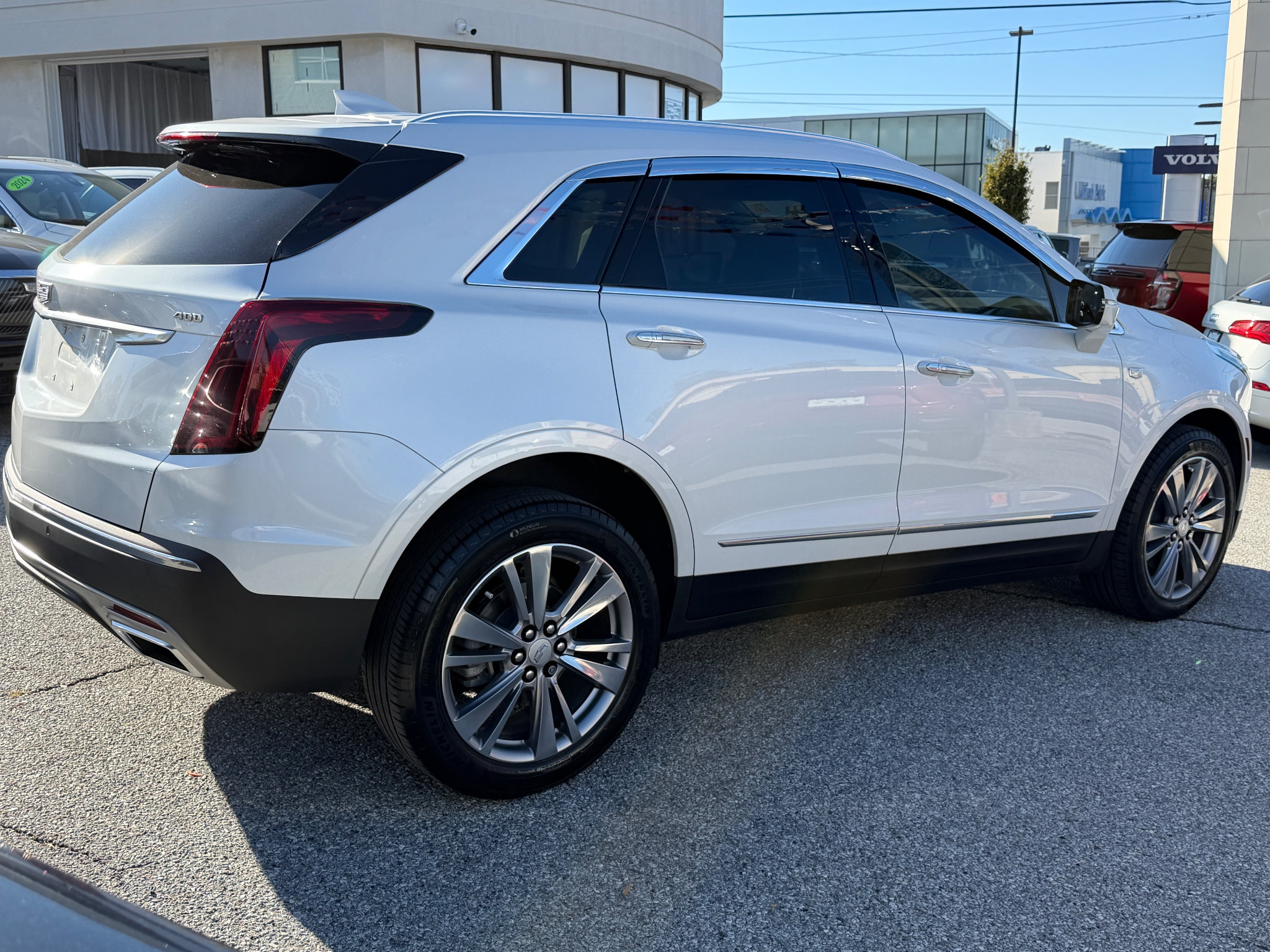 Used 2024 Cadillac XT5 Premium Luxury FWD image 5